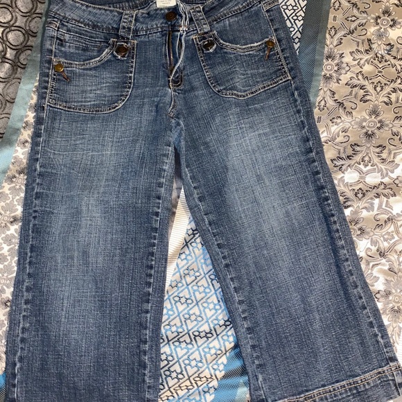 Hydraulic capri jeans Clearance